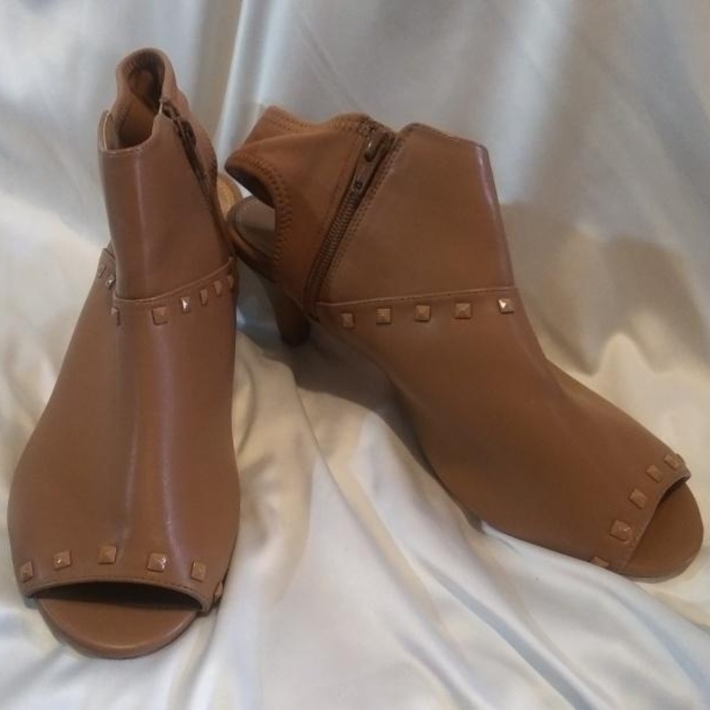 COMFORTVIEW SANDALS